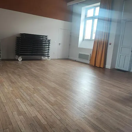 Spacieux Dans Le Perche Avec Wifi Inclus, Ideal Pour Reunions Familiales - Fr-1-497-240 度假居 Val-au-Perche